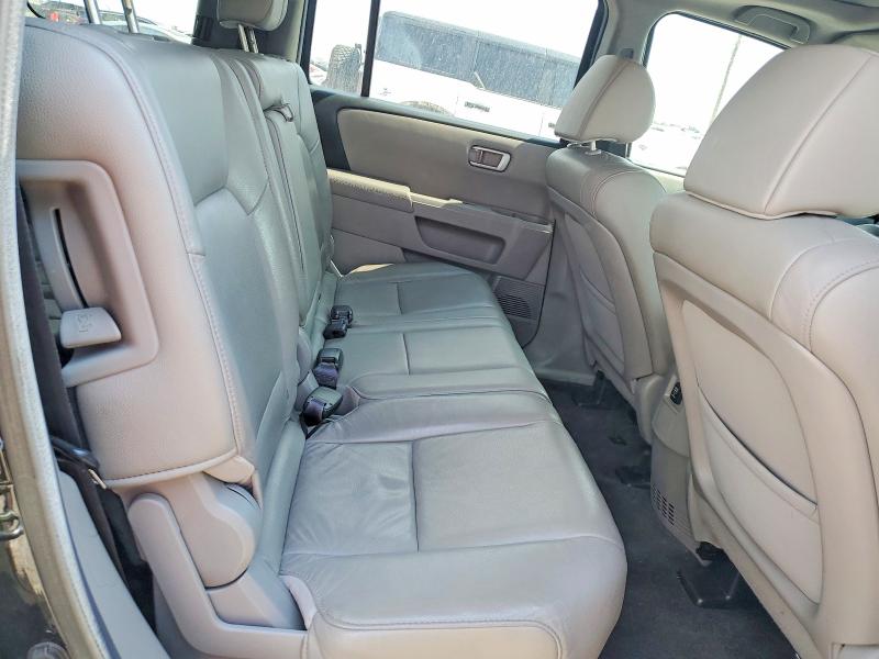 Снимка 11 от търг – 2012 HONDA PILOT с VIN 5FNYF3H53CB037262