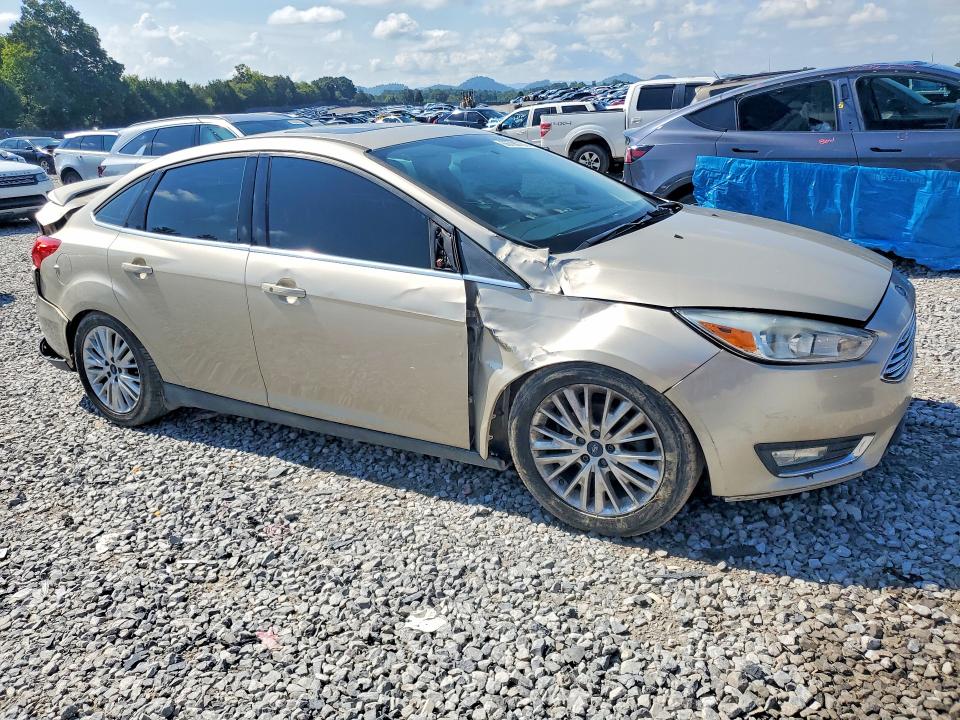 صورة رقم 4 من المزاد - 2018 FORD FOCUS مع VIN 1FADP3J27JL252056