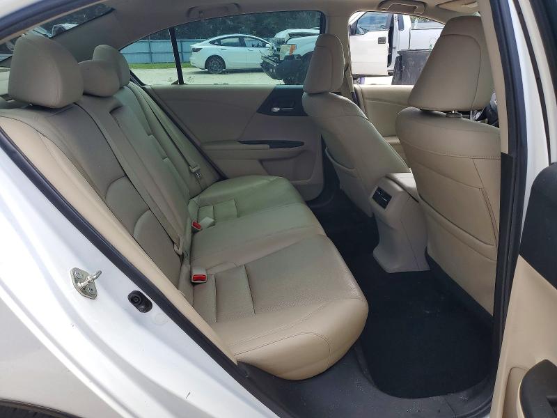 Photo 10 from auction – 2015 HONDA ACCORD with VIN 1HGCR2F84FA133571
