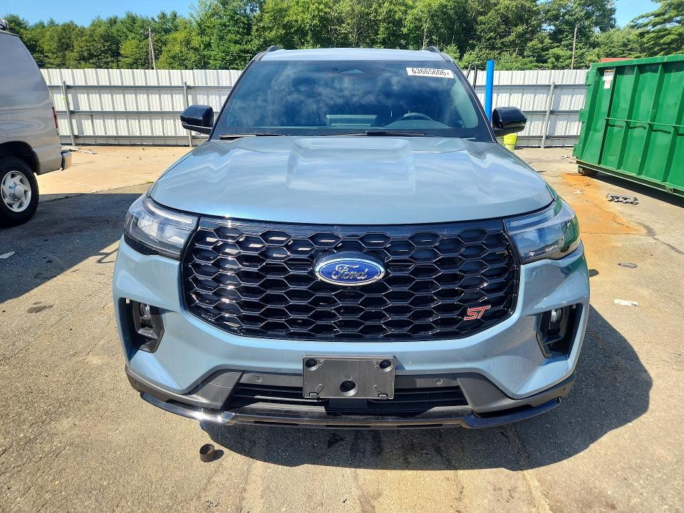 Photo 5 from auction – 2026 FORD EXPLORER with VIN 1FMWK8GC7TGA63672