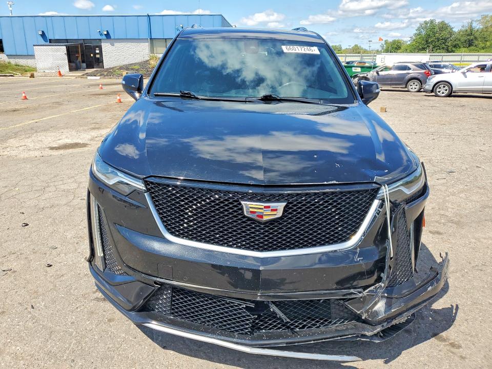 Photo 5 from auction – 2020 CADILLAC XT6 with VIN 1GYKPGRS5LZ137477
