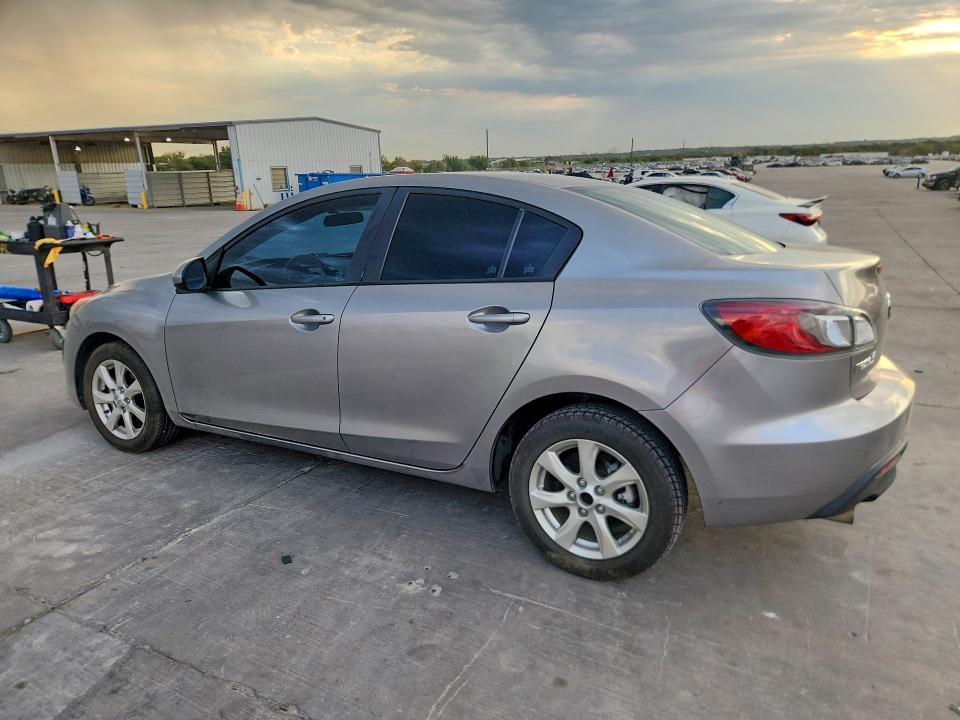 Фото 2 с аукциона – 2011 MAZDA 3 с VIN JM1BL1VF6B1416912