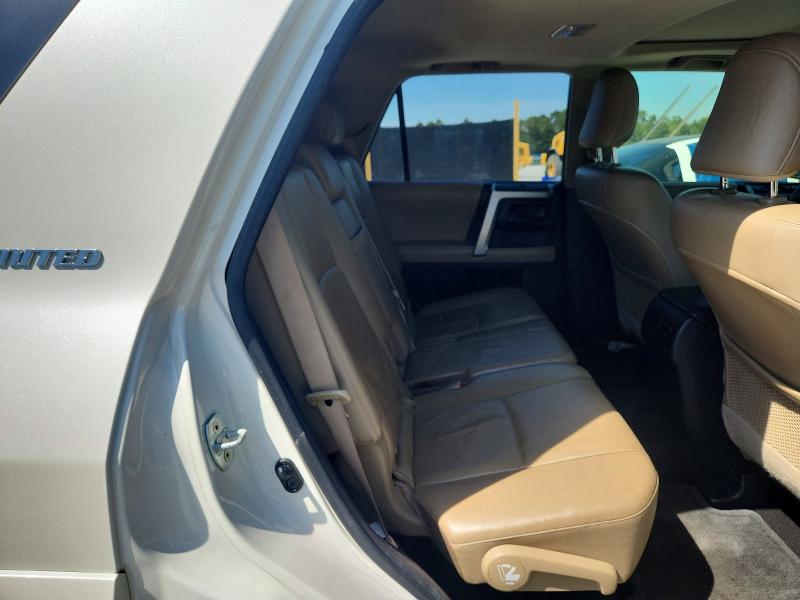 Photo 11 from auction – 2013 TOYOTA 4RUNNER with VIN JTEZU5JR7D5048394