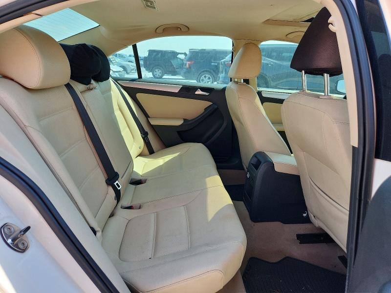 Photo 10 from auction – 2012 VOLKSWAGEN JETTA with VIN 3VWLL7AJ3CM426140