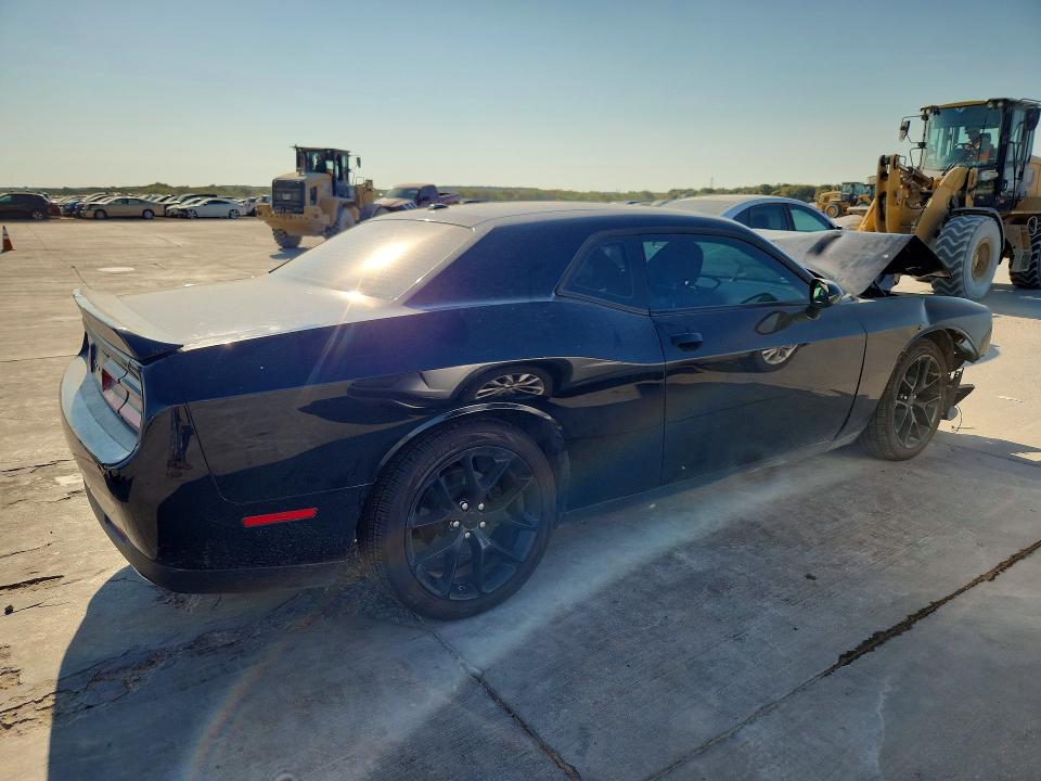 Фото 3 с аукциона – 2022 DODGE CHALLENGER с VIN 2C3CDZJG3NH185122