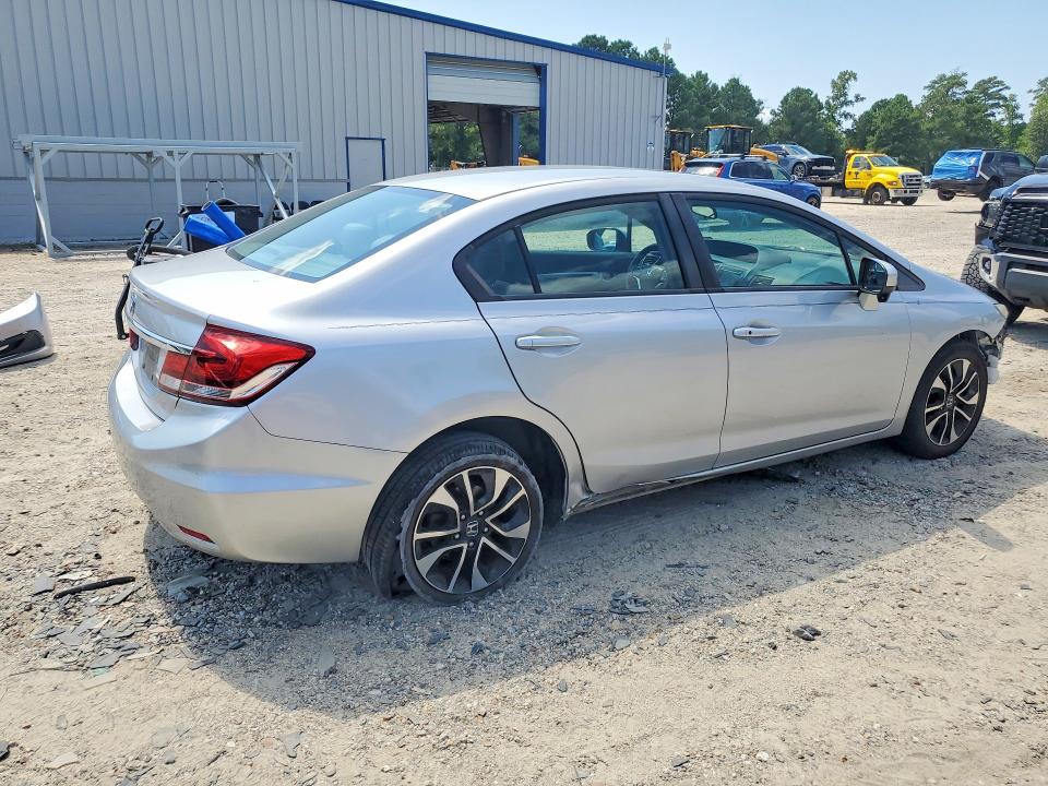 Photo 3 from auction – 2015 HONDA CIVIC with VIN 19XFB2F83FE014178