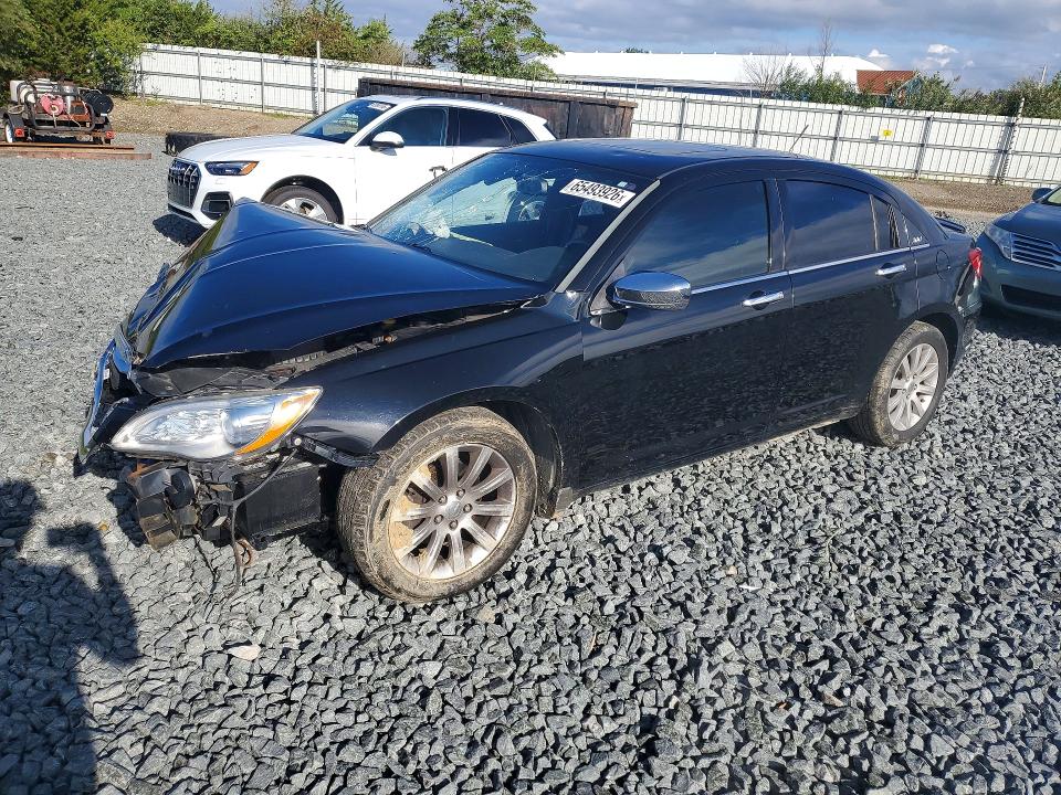 CHRYSLER 200 2013 with VIN 1C3CCBCG4DN508719 - Photo from auction