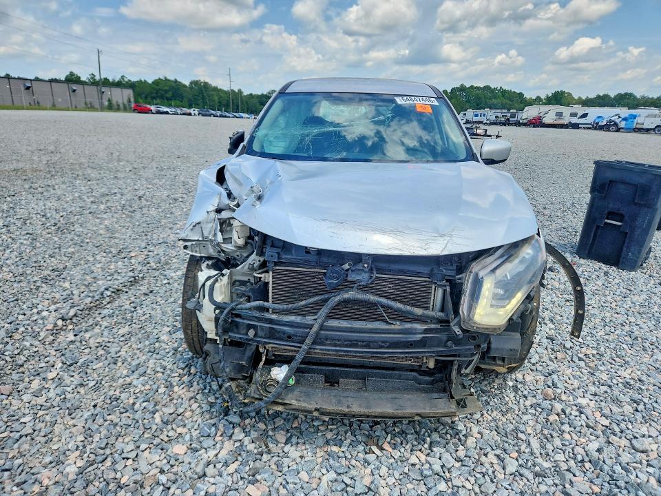 Photo 5 from auction – 2017 NISSAN ROGUE with VIN KNMAT2MT1HP504765