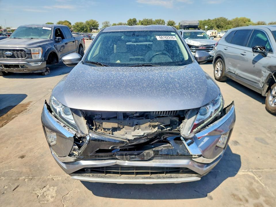 Photo 5 from auction – 2019 MITSUBISHI ECLIPSE CROSS with VIN JA4AT5AA2KZ023952