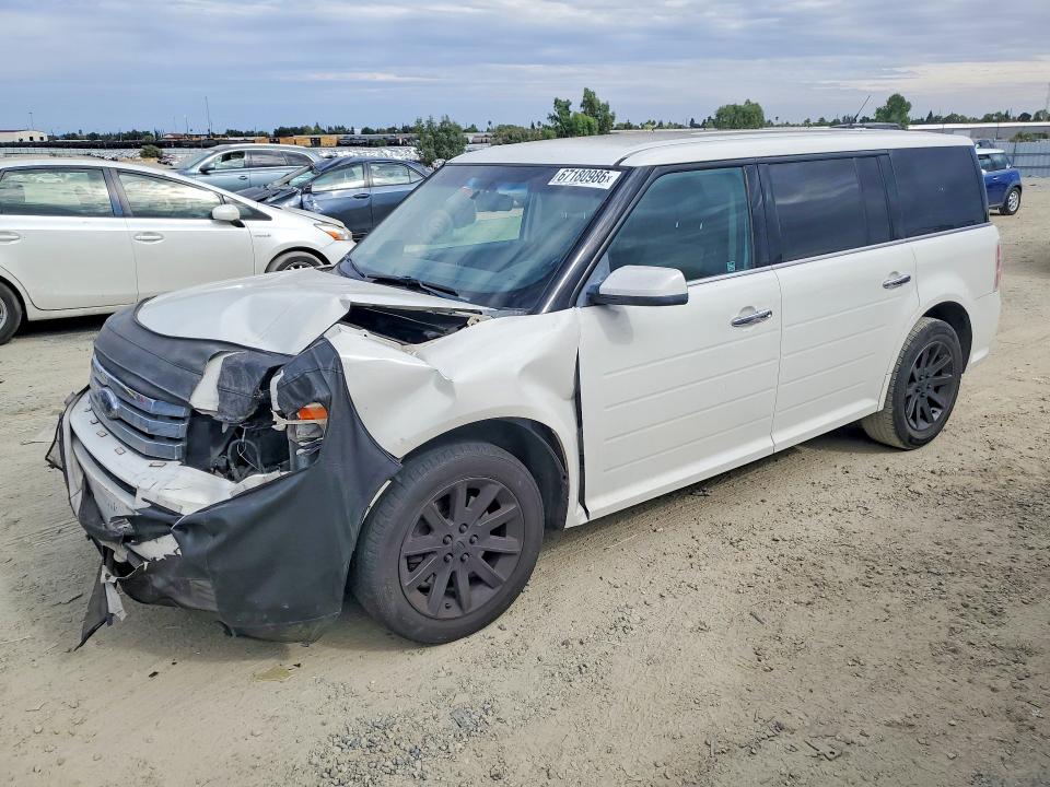 FORD FLEX 2010 with VIN 2FMGK5CC7ABA25176 - Photo from auction