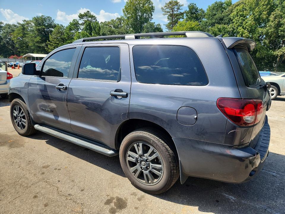 Photo 2 from auction – 2018 TOYOTA SEQUOIA with VIN 5TDBY5G12JS159940