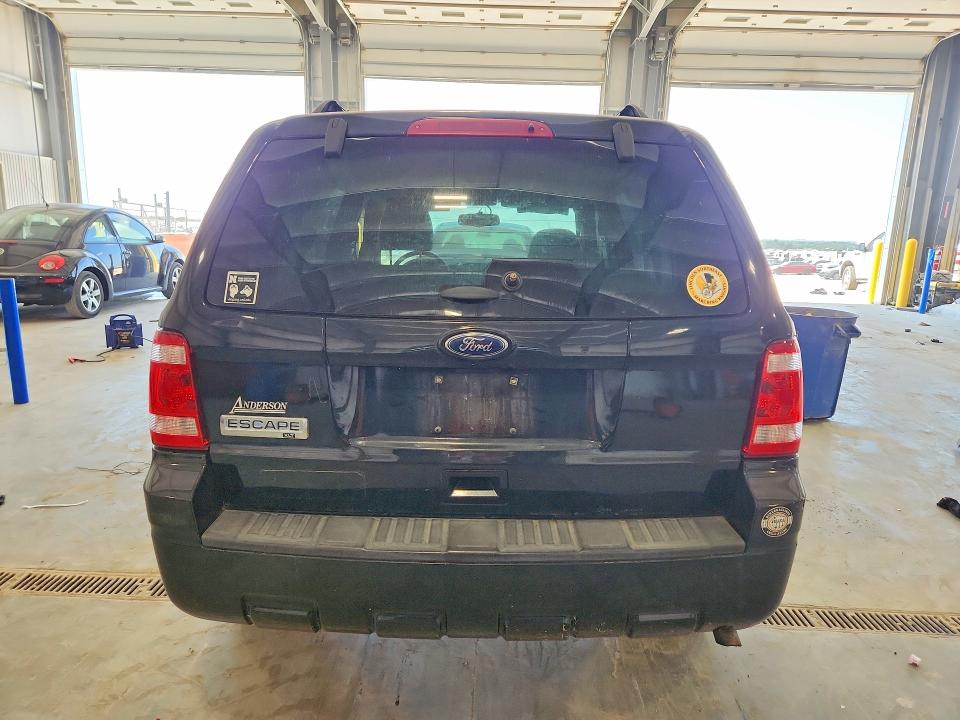 Foto 6 de la subasta – 2012 FORD ESCAPE con VIN 1FMCU9D75CKA06846