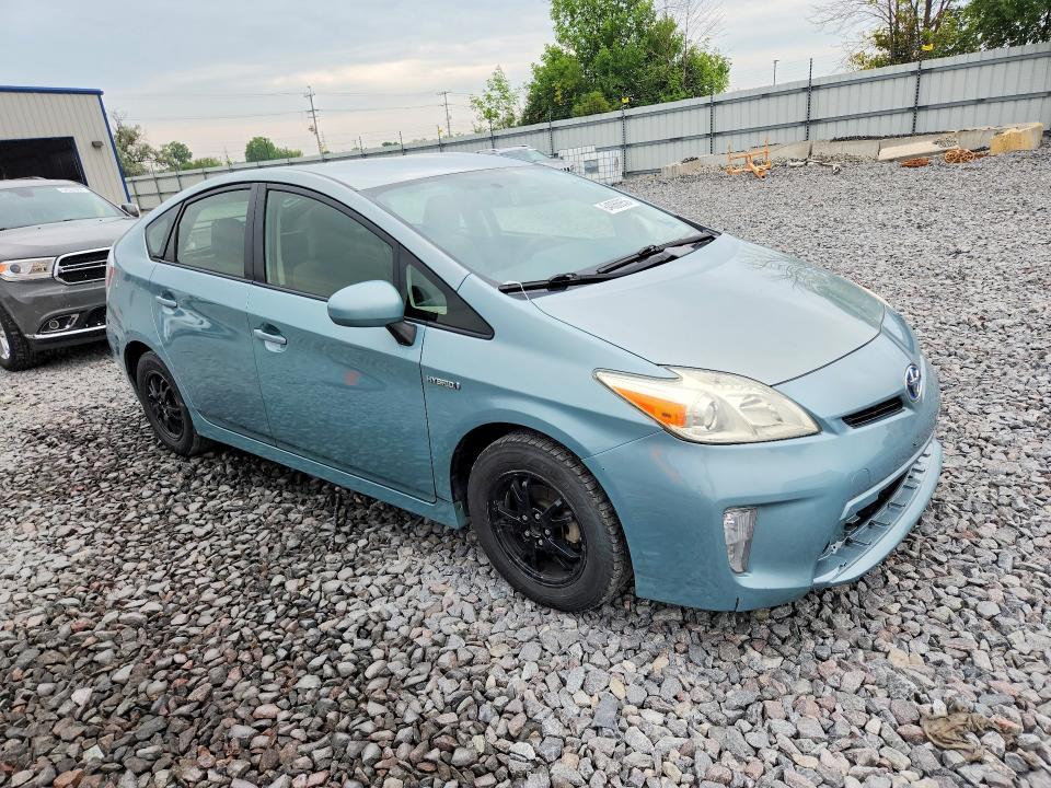Photo 4 from auction – 2013 TOYOTA PRIUS with VIN JTDKN3DU7D1663459