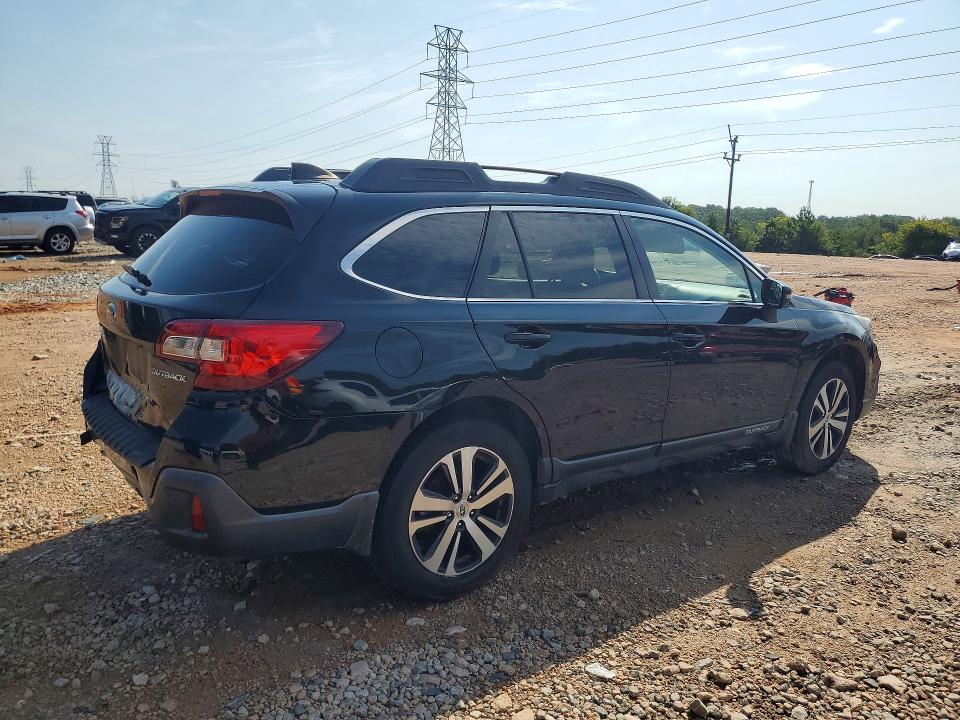 Photo 3 from auction – 2018 SUBARU OUTBACK with VIN 4S4BSANC3J3338273