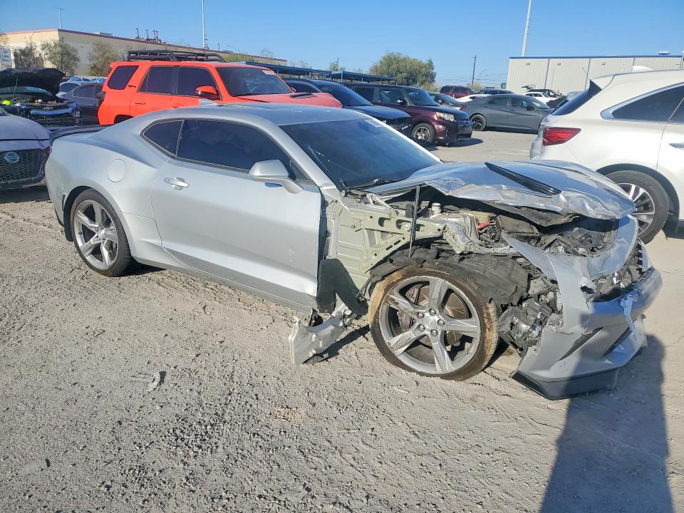 Снимка 4 от търг – 2018 CHEVROLET CAMARO с VIN 1G1FF1R79J0127872