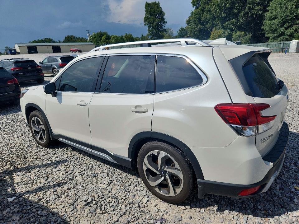 Foto 2 de la subasta – 2022 SUBARU FORESTER con VIN JF2SKARC9NH492849