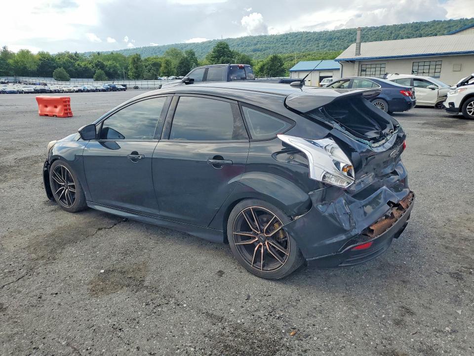 Photo 2 from auction – 2014 FORD FOCUS with VIN 1FADP3L90EL212210