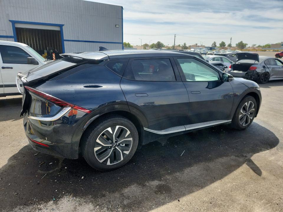 Photo 3 from auction – 2023 KIA EV6 with VIN KNDC34LA6P5149669