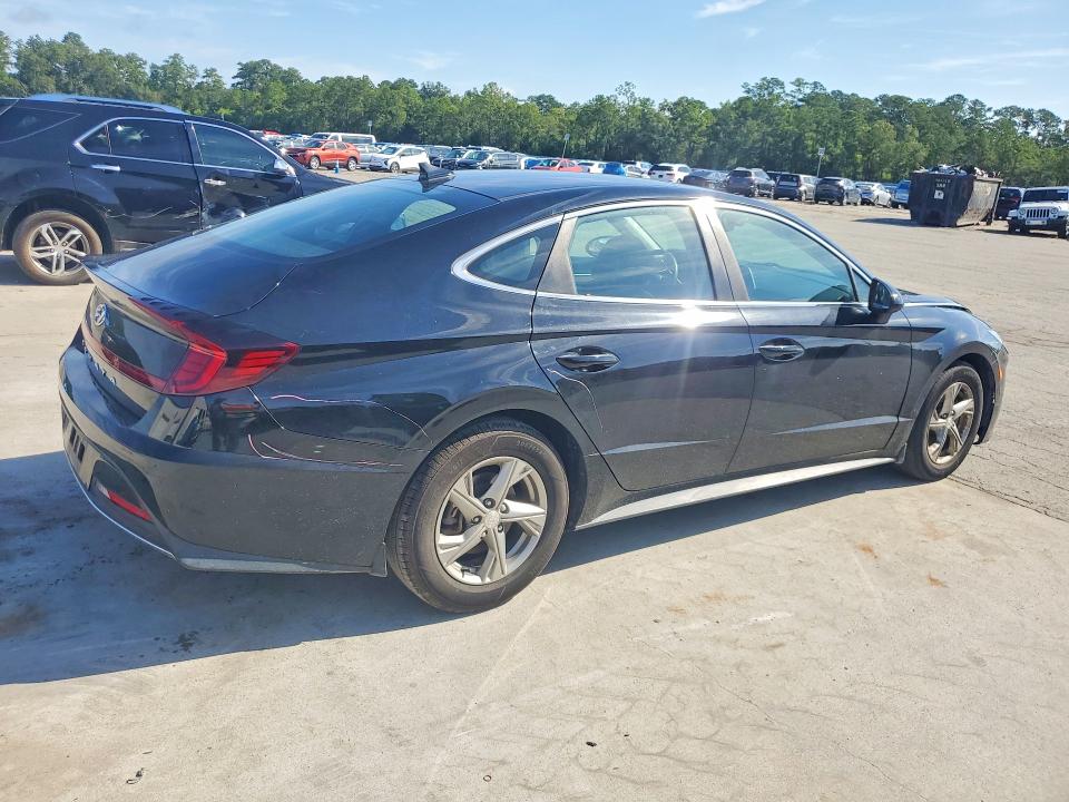 Photo 3 from auction – 2022 HYUNDAI SONATA with VIN 5NPEG4JA7NH133753