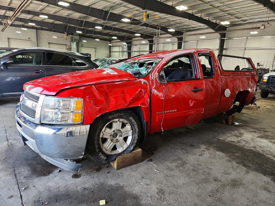 2013 CHEVROLET SILVERADO - Търг №63407526