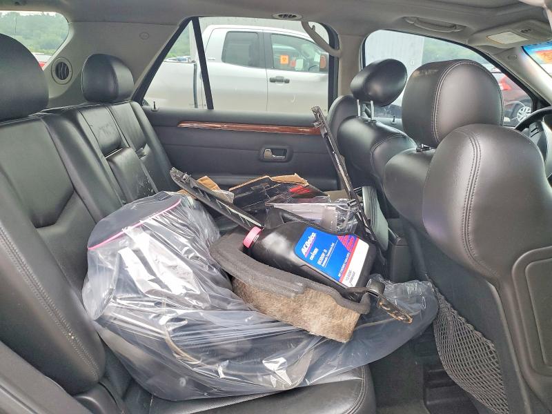 Photo 10 from auction – 2007 CADILLAC SRX with VIN 1GYEE637570146191