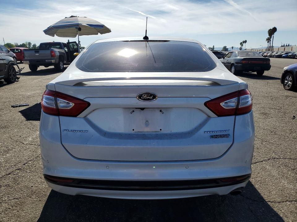 Photo 6 from auction – 2016 FORD FUSION with VIN 3FA6P0SU5GR157013