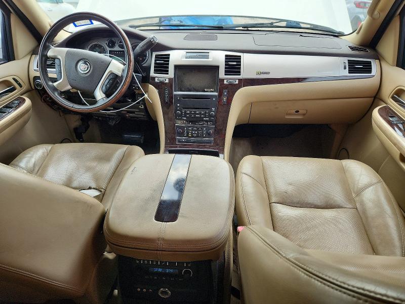 Photo 8 from auction – 2009 CADILLAC ESCALADE with VIN 1GYFC43509R139290