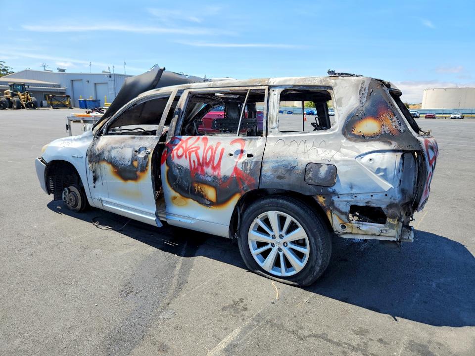 Photo 2 from auction – 2008 TOYOTA HIGHLANDER with VIN JTEEW44AX82005670