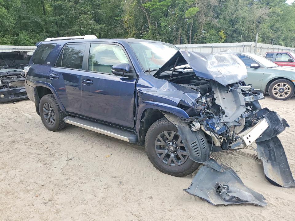 Photo 4 from auction – 2016 TOYOTA 4RUNNER with VIN JTEZU5JR3G5124939