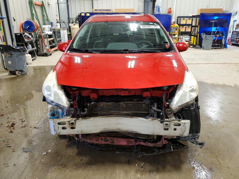 Photo 5 from auction – 2012 TOYOTA PRIUS V with VIN JTDZN3EU8C3116054