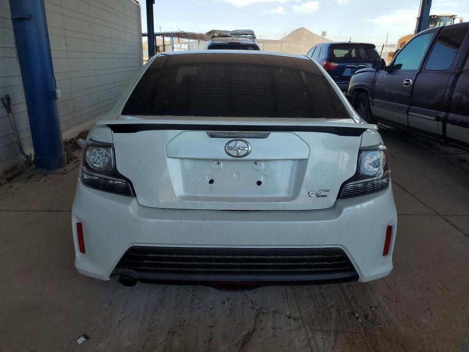 Photo 6 from auction – 2015 SCION TC with VIN JTKJF5C77F3092071