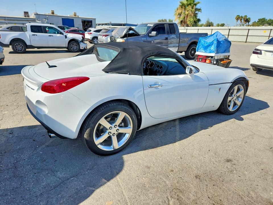 Photo 3 from auction – 2007 PONTIAC SOLSTICE with VIN 1G2MG35X07Y132163