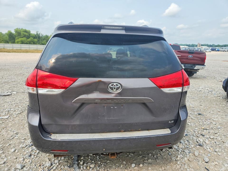 Photo 6 from auction – 2012 TOYOTA SIENNA with VIN 5TDKK3DC8CS179124