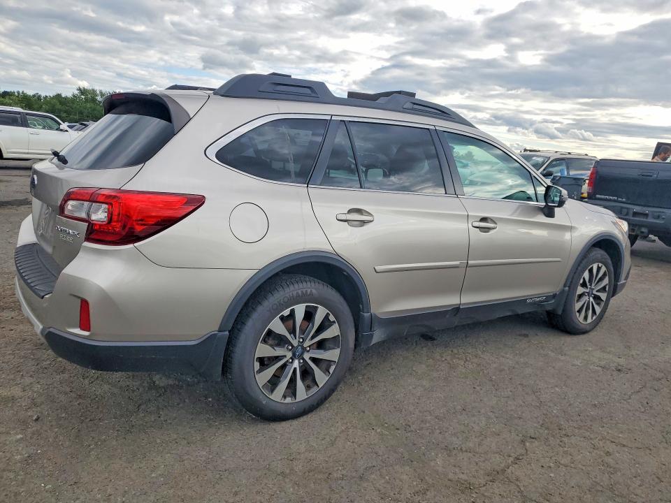 Photo 3 from auction – 2015 SUBARU OUTBACK with VIN 4S4BSALC2F3340977