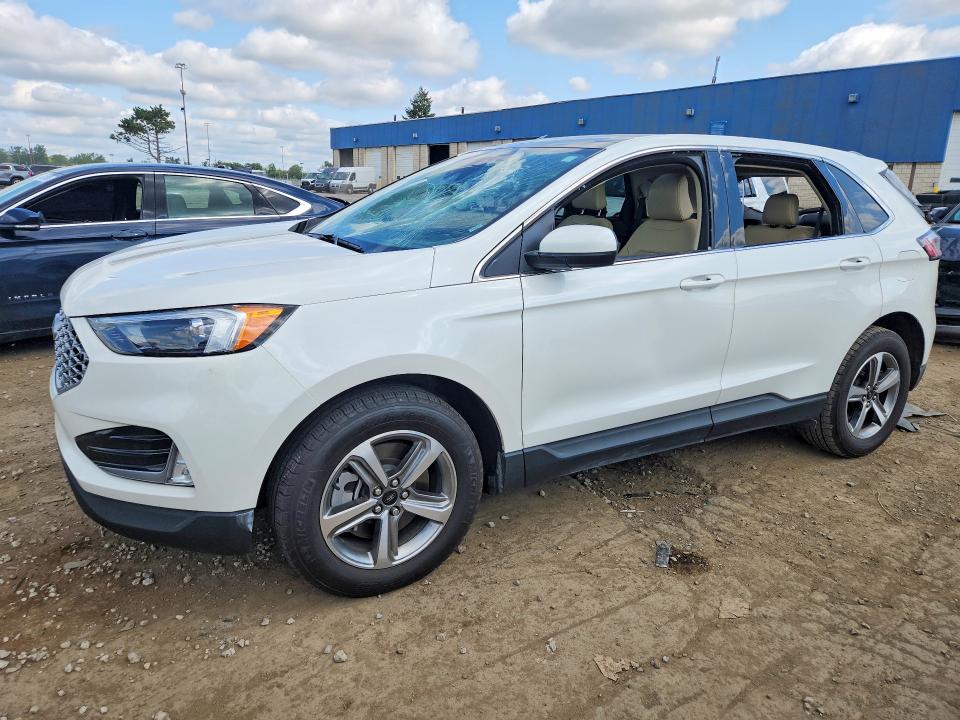 FORD EDGE 2024 with VIN 2FMPK4J9XRBB20392 - Photo from auction