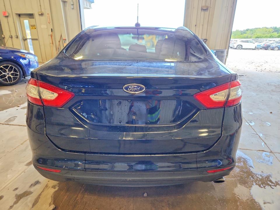 Photo 6 from auction – 2016 FORD FUSION with VIN 3FA6P0G77GR262039