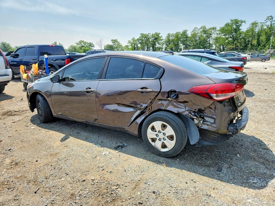 Photo 2 from auction – 2017 KIA FORTE with VIN 3KPFL4A75HE151570