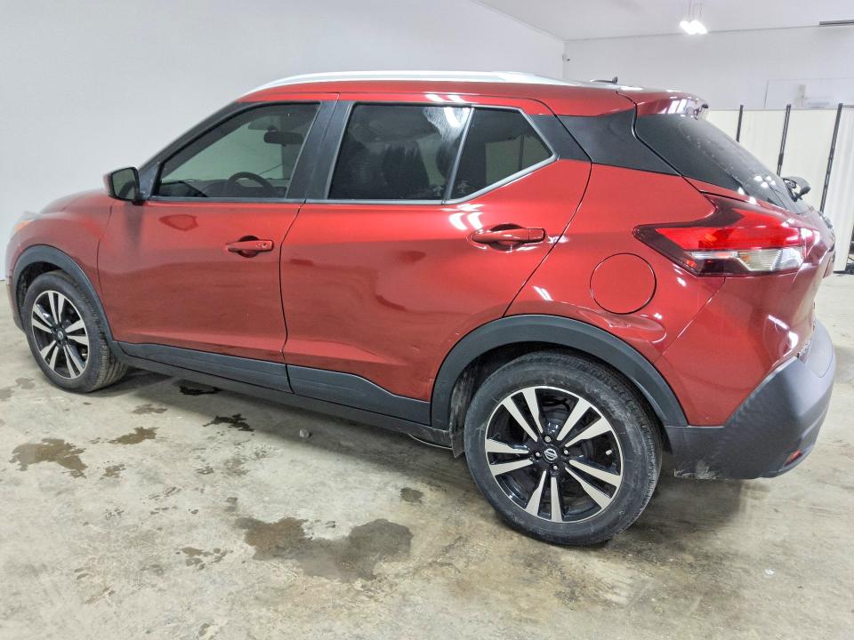 Photo 2 from auction – 2019 NISSAN KICKS with VIN 3N1CP5CU9KL564937