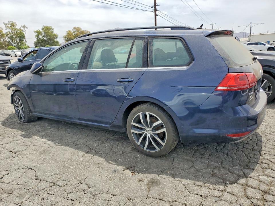 Photo 2 from auction – 2016 VOLKSWAGEN GOLF SPORTWAGEN with VIN 3VWC17AU8GM519645