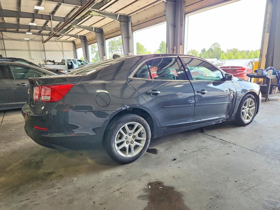 Photo 3 from auction – 2014 CHEVROLET MALIBU with VIN 1G11C5SL9EF276352