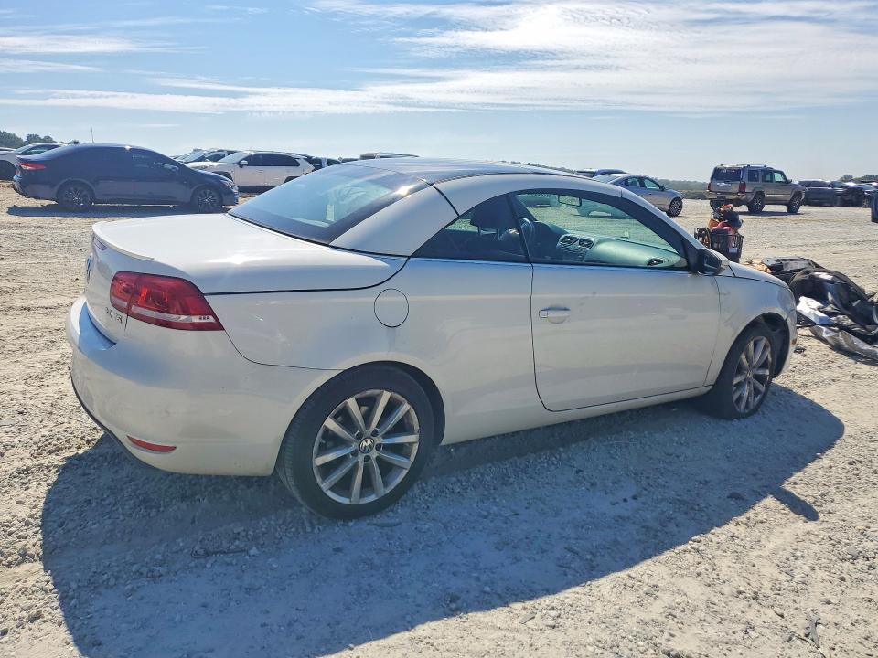 Foto 3 de la subasta – 2014 VOLKSWAGEN EOS con VIN WVWBW8AH1EV001792