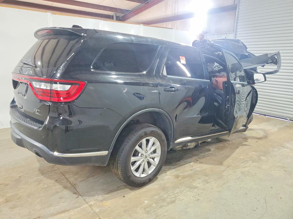 Photo 3 from auction – 2023 DODGE DURANGO with VIN 1C4RDHAG8PC589443