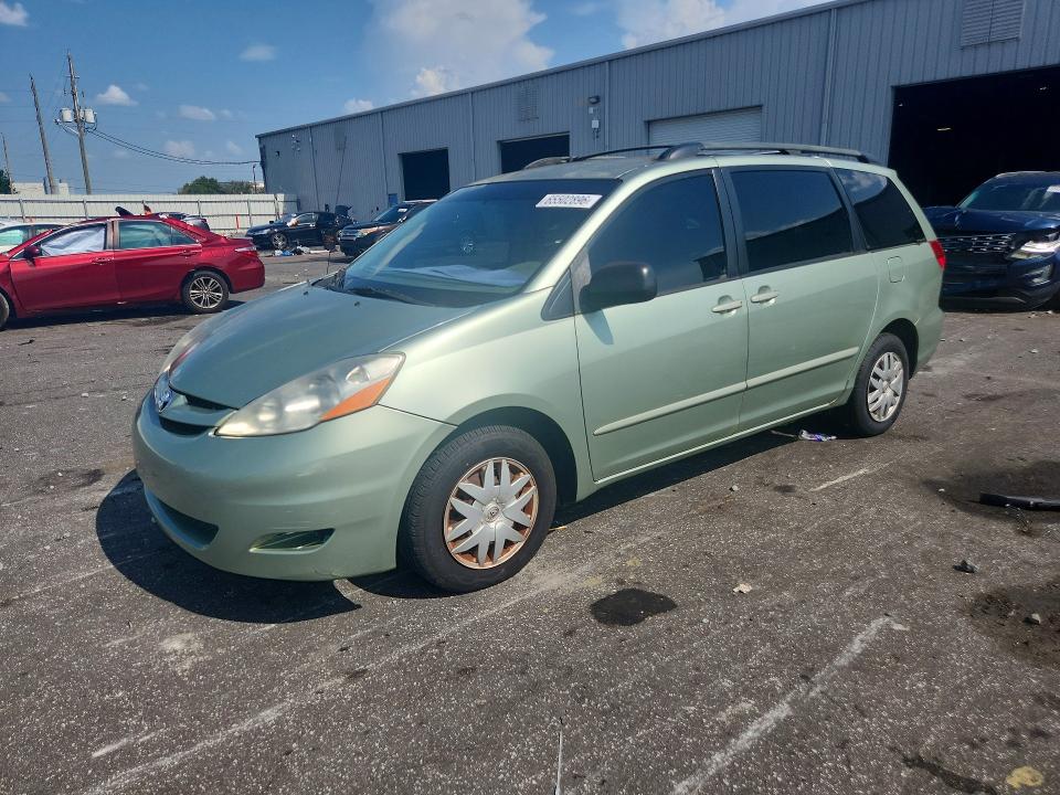 TOYOTA SIENNA 2007 with VIN 5TDZK23C77S098101 - Photo from auction