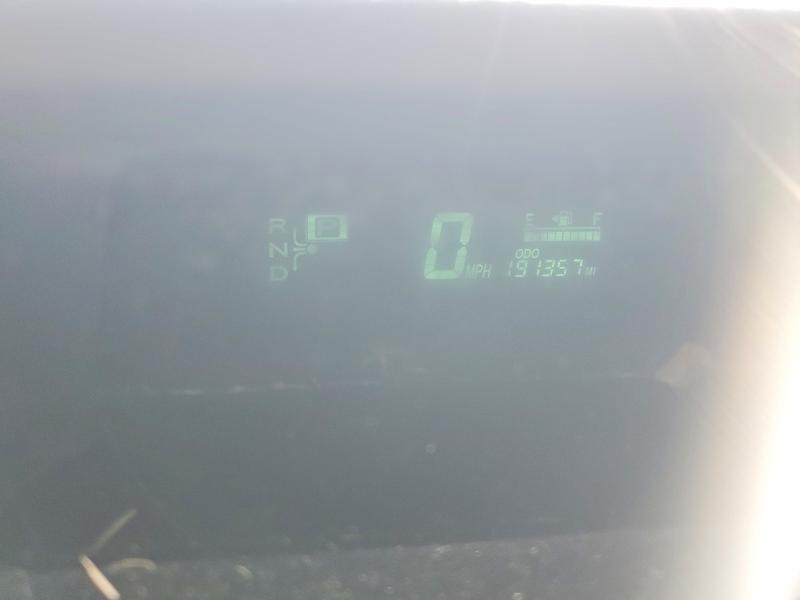 Photo 9 from auction – 2007 TOYOTA PRIUS with VIN JTDKB20U077676998