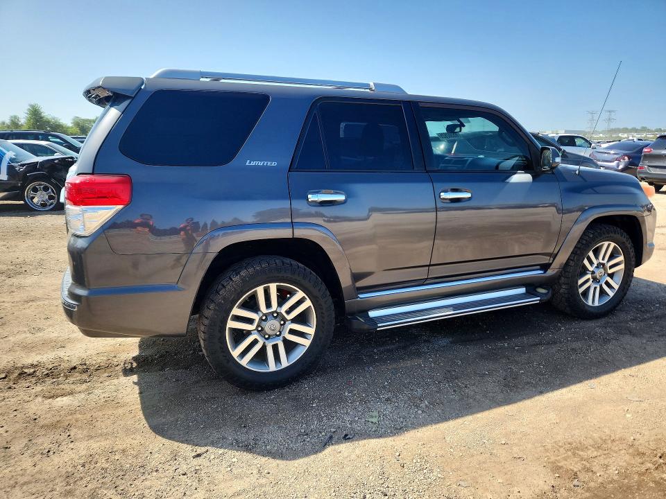 Zdjęcie 3 z aukcji – 2012 TOYOTA 4RUNNER z VIN JTEBU5JR9C5093157