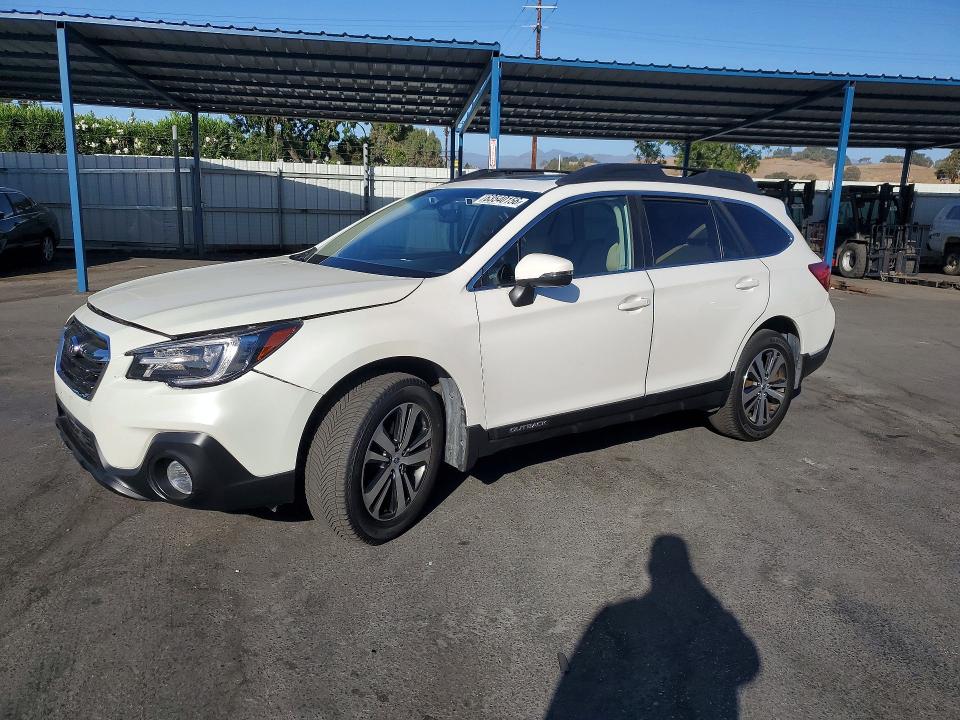 SUBARU OUTBACK 2018 with VIN 4S4BSANCXJ3240731 - Photo from auction