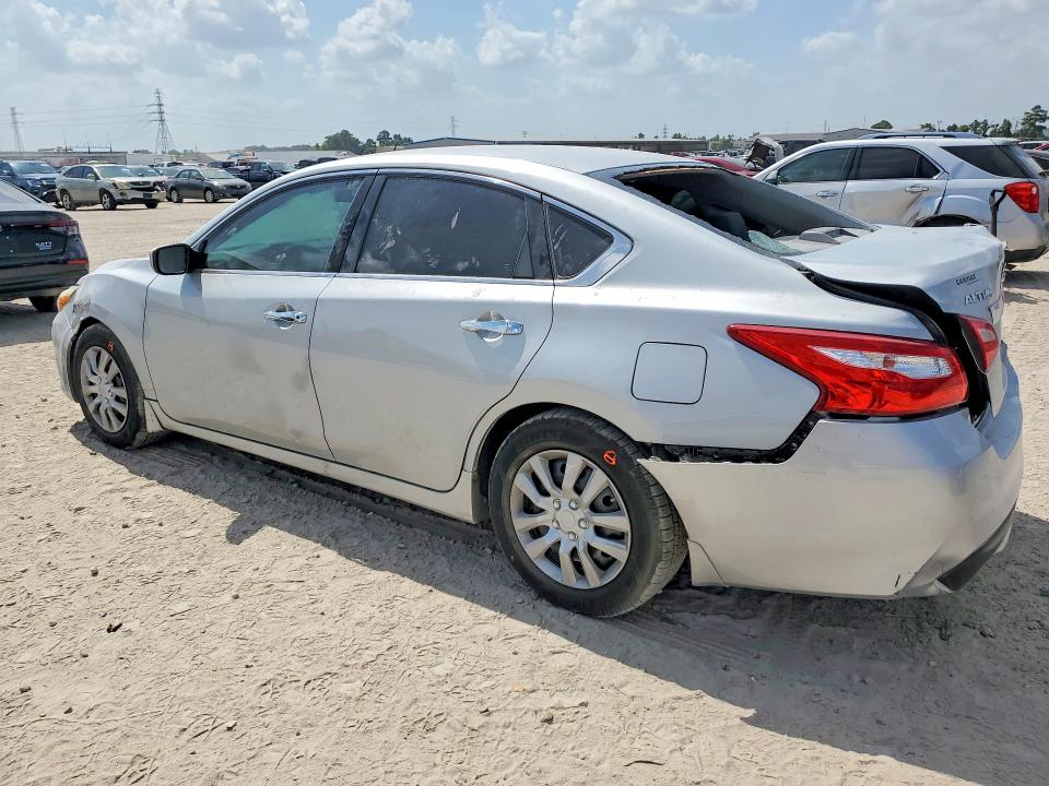 Photo 2 from auction – 2017 NISSAN ALTIMA with VIN 1N4AL3AP7HN344485