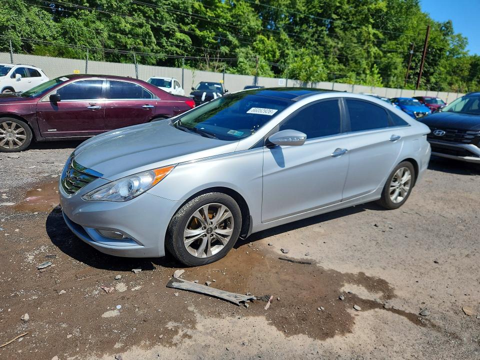 HYUNDAI SONATA 2013 with VIN 5NPEC4AC8DH616180 - Photo from auction
