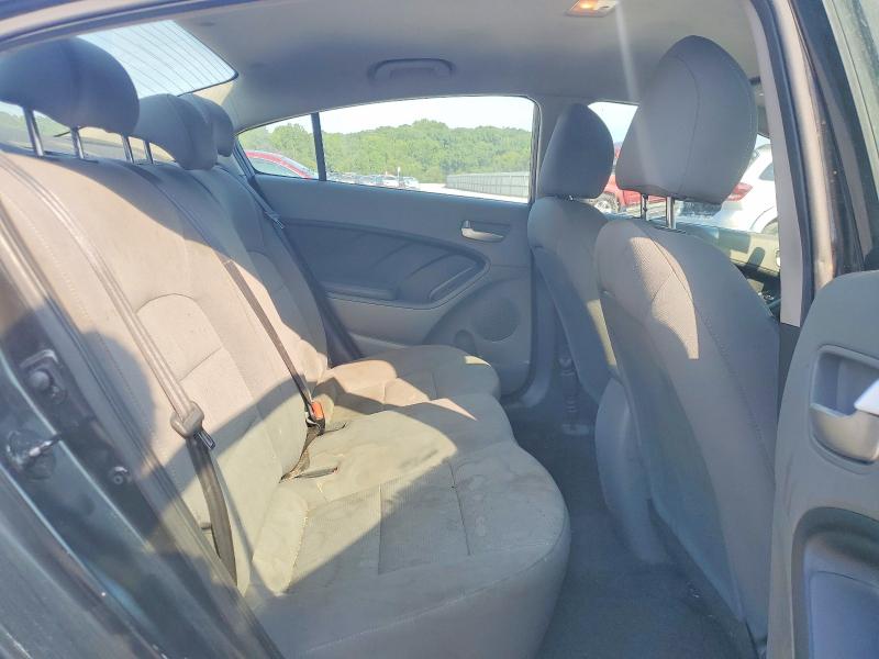 Photo 10 from auction – 2017 KIA FORTE with VIN 3KPFK4A77HE052266