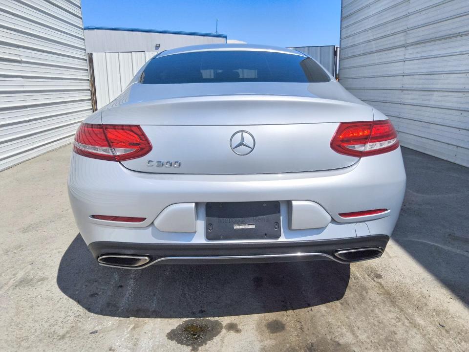 Photo 6 from auction – 2017 MERCEDES-BENZ C with VIN WDDWJ4JB2HF336665